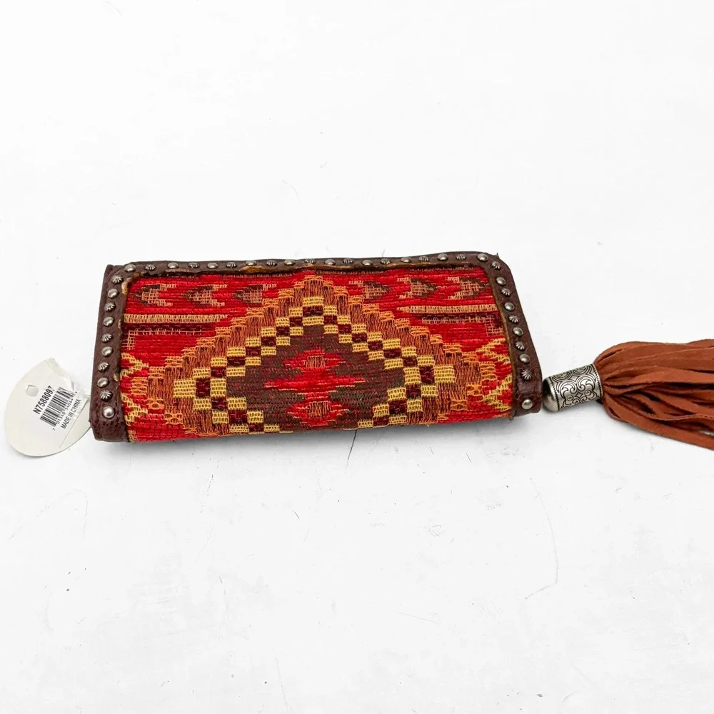 Blazin Roxx NEW Southwest Tapestry Studded‎ Tassel Tri-fold Wallet Boho